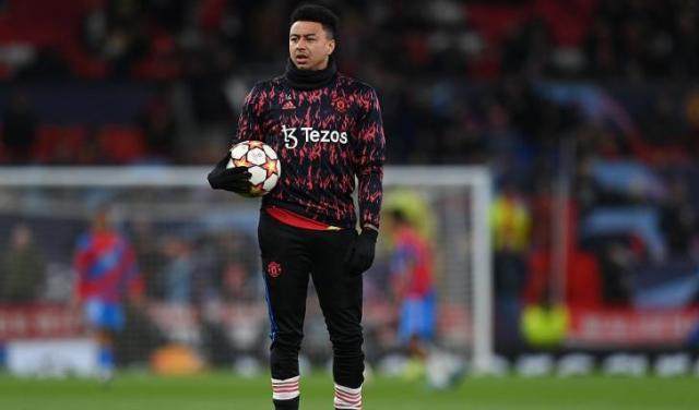 1649028558787034537.jpg 45c9b733-302e-49a3-a608-2175ff2f775a.jpg